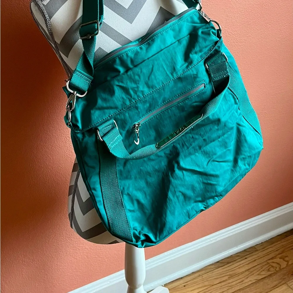 Bobo Xiuxian Elegant Teal Shoulder Bag